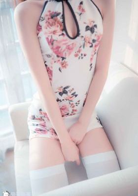 亚洲人偷拍蹲便器_BD国语在线视频观看