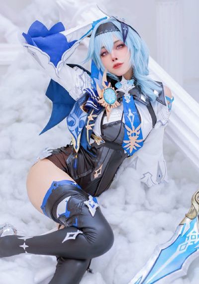 抚着女警娇乳撞击娇喘H奶浴小说_4K免费全集观看